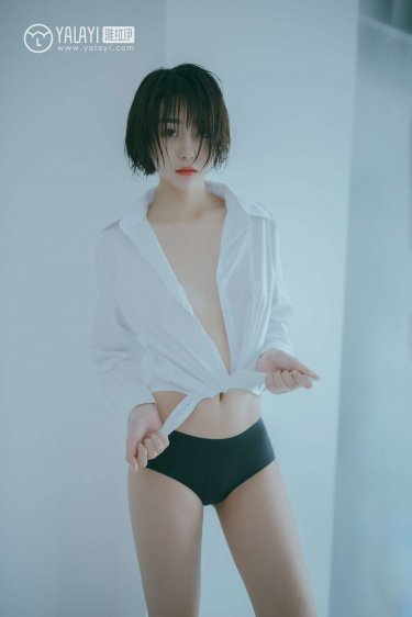 弄刚结婚的女同事好紧